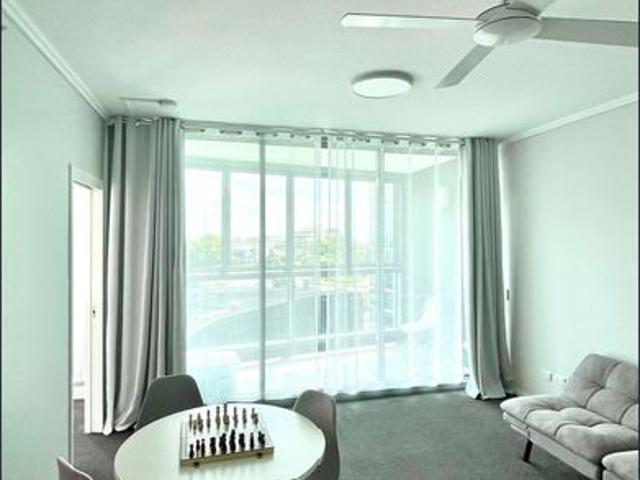 LIGHT AND SPACIOUS 1 bedroom FURNISHED apartment