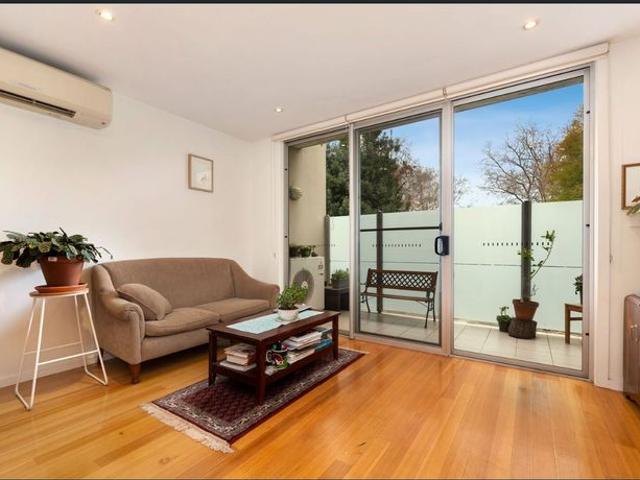 Light and style in the heart of Flemington
