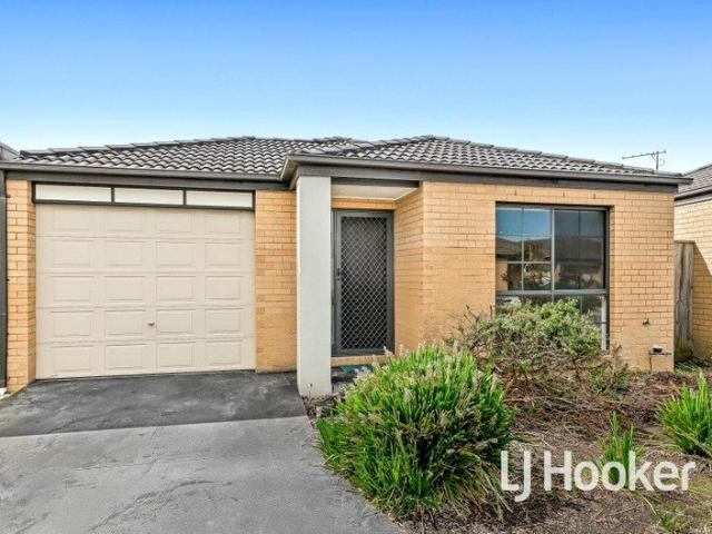 Light, Bright & Convenient Two Bedroom Home