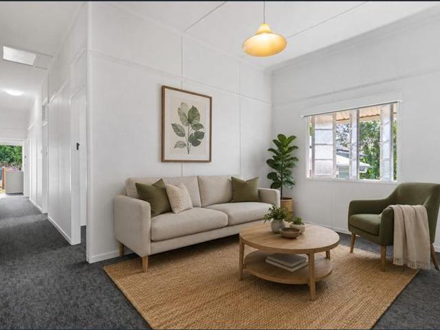 Light, Bright & Conveniently Located