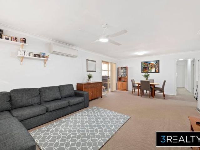 Light, Bright & Conveniently Located