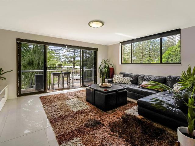 Light, Bright and Centrally Located