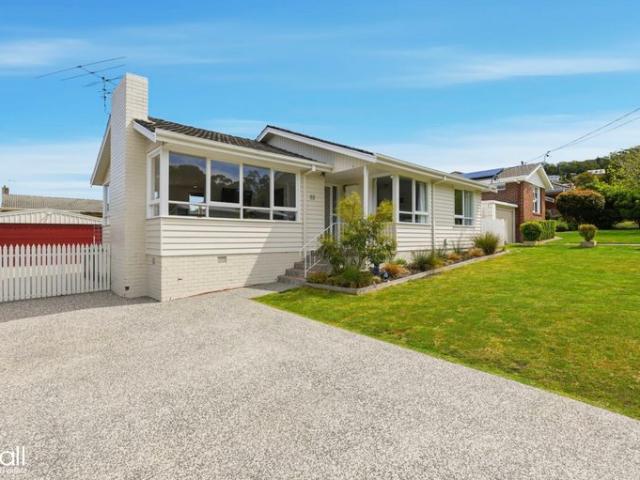 Light, Bright & Perfect for Family Living