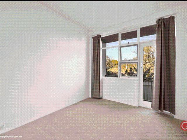 Light Bright & Quiet Renovated 2 Bedroom