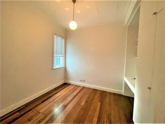 Light & Bright Terrace In The Heart Of Bondi Junction