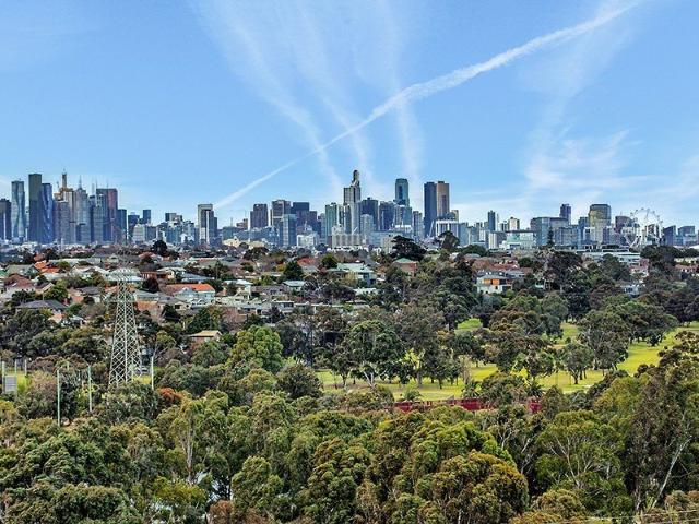 Light, Comfort and Lifestyle in a Brilliant Maribyrnong Location
