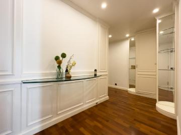 Light double bedroom in Sant Gervasi Galvany