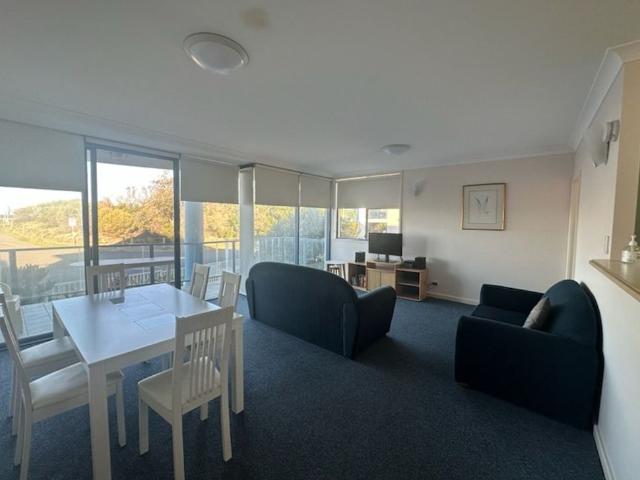 Light Filled 3 Bedroom Apartment Opposite Bennetts Beach