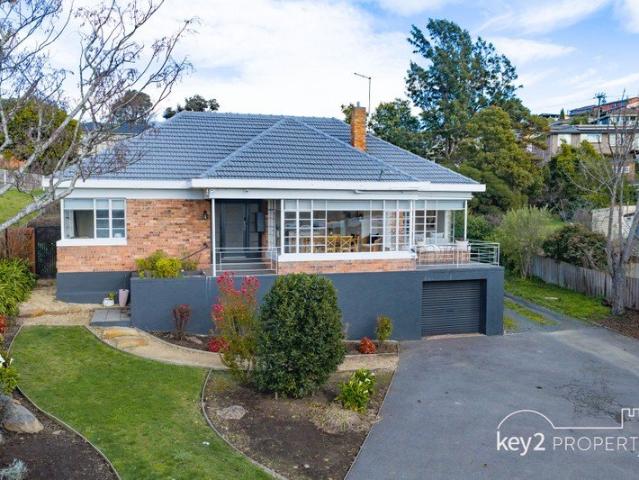 Light Filled 1950s Charm, Beautifully Renovated