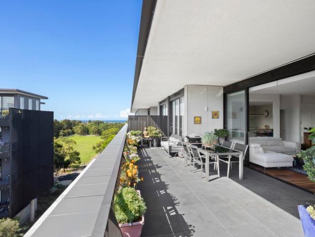 Light Filled Contemporary Penthouse Style Two Bedroom Apartment
