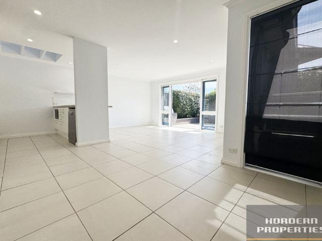 Light Filled Cremorne Home with Garden Retreat