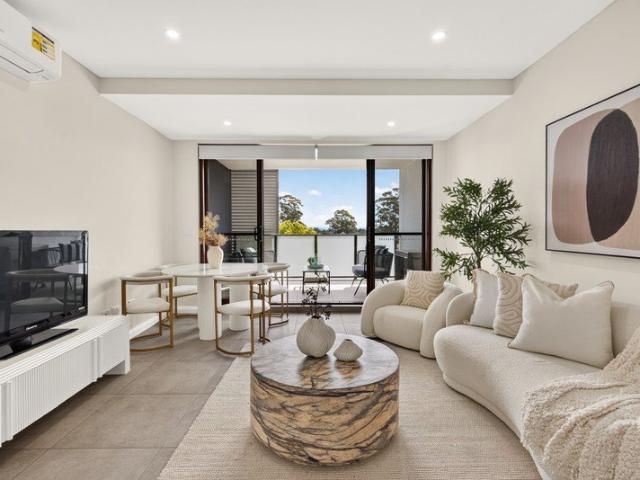 Light Filled Apartment Offering Peaceful Modern Living