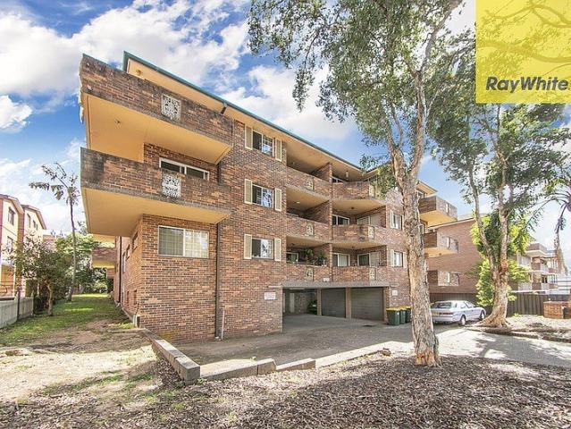 Light Filled Apartment Offering Unbeatable Parramatta Convenience