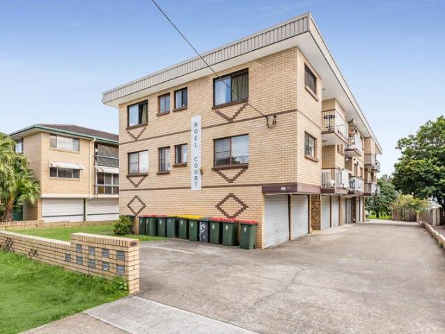 Light Filled Apartment in the Heart of Nundah