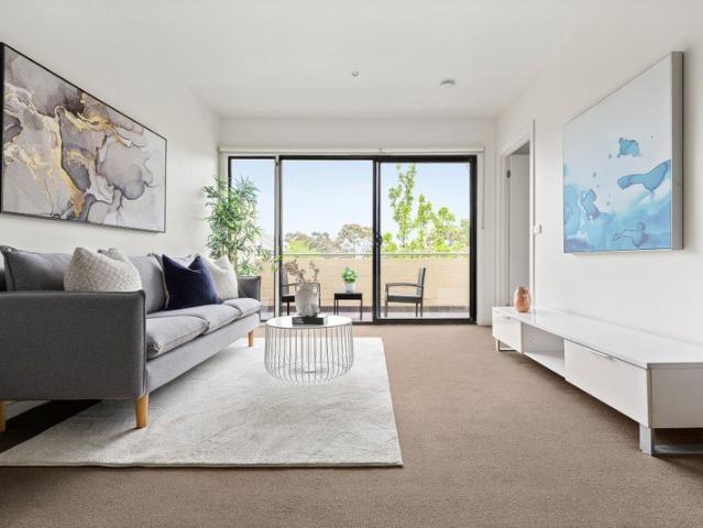 Light Filled Apartment Living with Generous Balcony