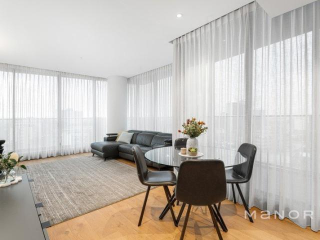 Light Filled Apartment Living in the Heart of Parramatta