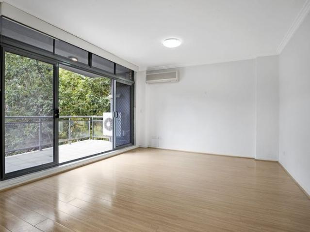 Light Filled Apartment with East Facing Balcony