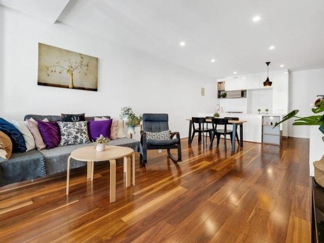 Light Filled Apartment with Separate Study in the Heart of South Brisbane