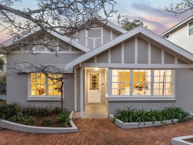 Light Filled Bungalow in a Premier Location