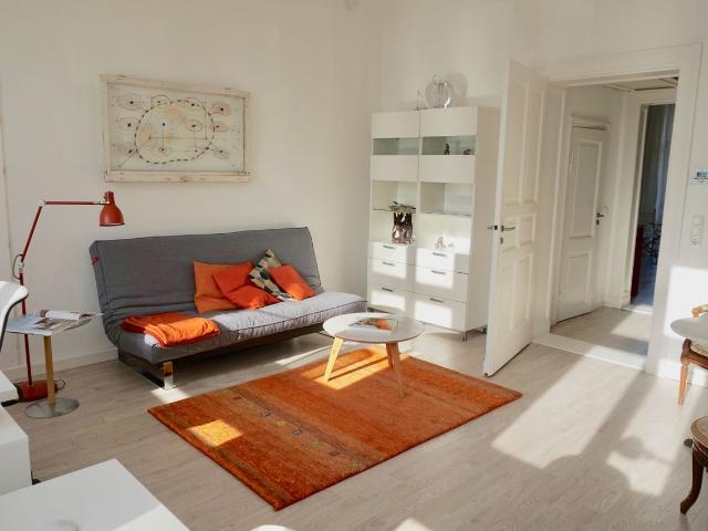 Light Filled Designer Maisonette Near Glienicker Bridge & Babelsberg Park, Potsdam Amsterdam Apartments for Rent