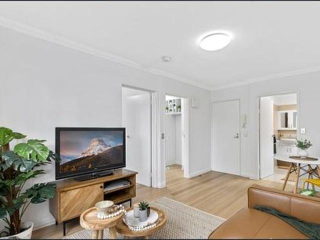 Light Filled Elwood Living with Secure Parking