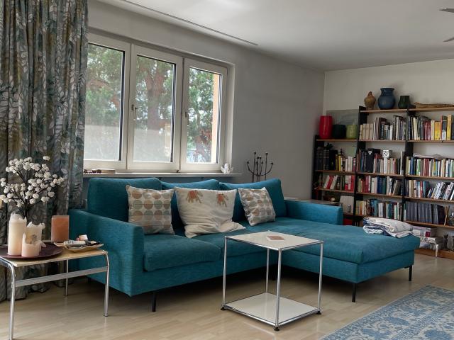 Light filled four room apartment in Dahlem