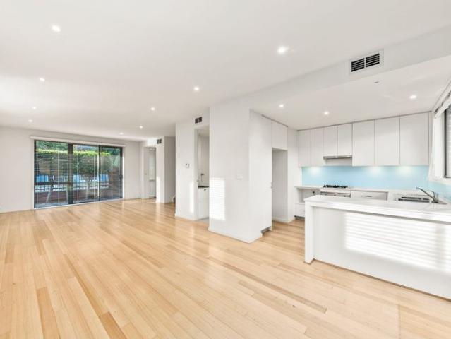 Light filled family home!