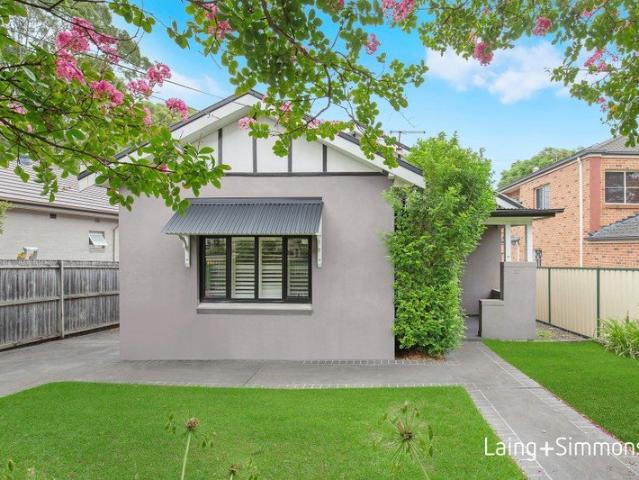 Light Filled Family Home in an Exceptional Lifestyle Loca