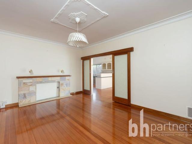 Light Filled Family Home in Gumeracha with Shedding
