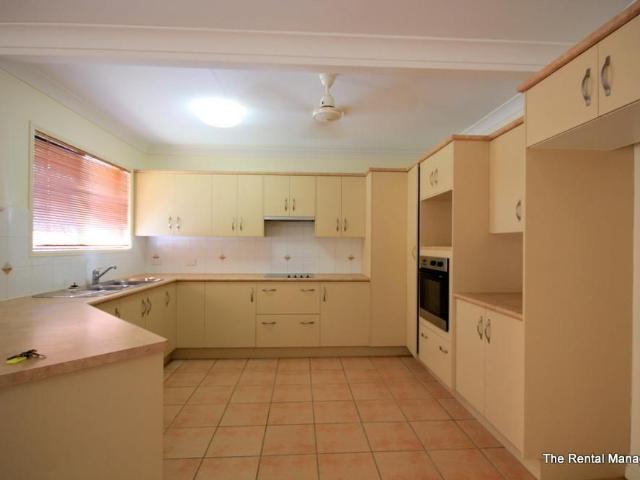 Light filled family home in tranquil Sea Eagle Circuit setting