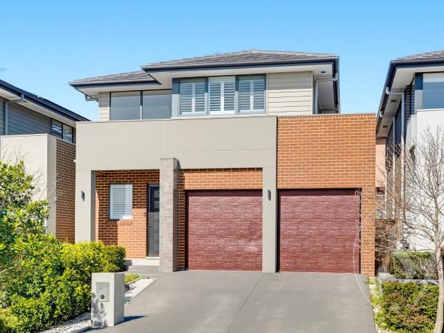 Light Filled Family Home Offering Comfort & Convenience