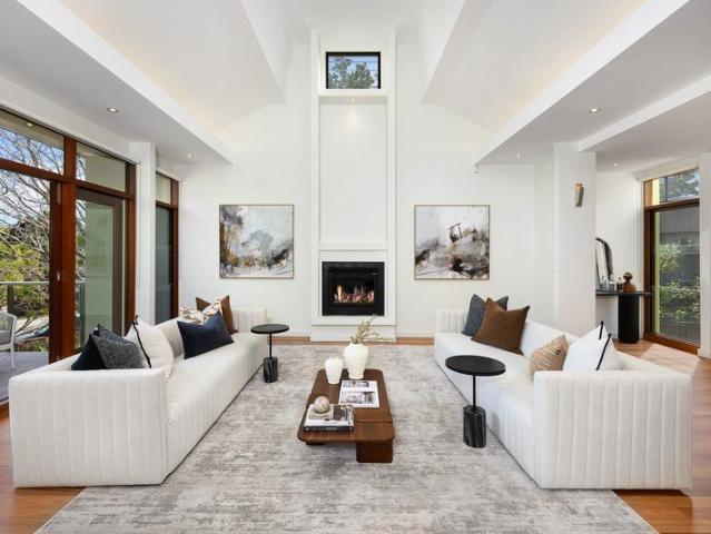Light Filled Family Sanctuary Designed for Lifestyle and Entertaining