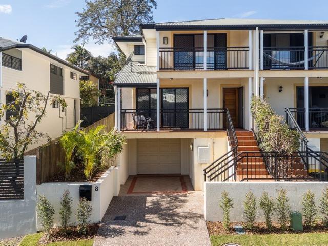 Light filled freehold terrace with northern aspect in one of Gordon Park's most walkable pockets