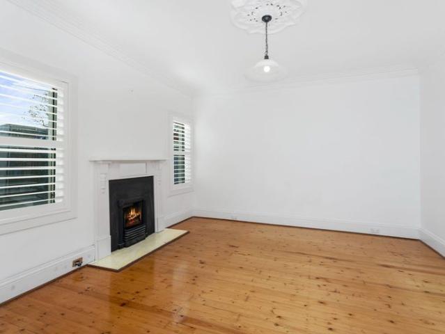 Light Filled Home in a Prime Torrens Park Location!