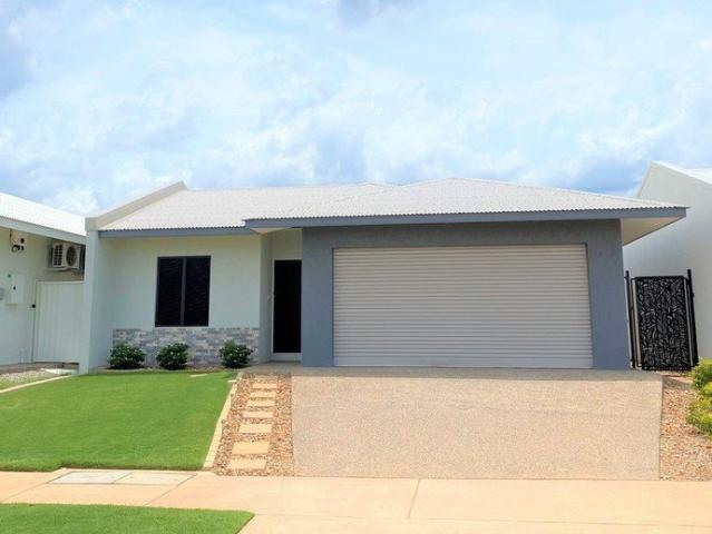 Light Filled, Low Maintenance and Made for Family Living