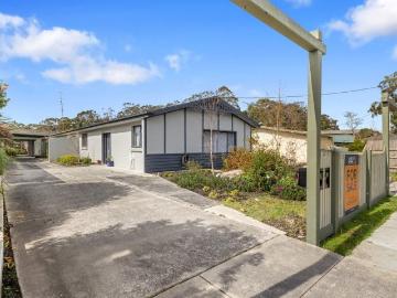 Foster, South Gippsland, Victoria - Parking