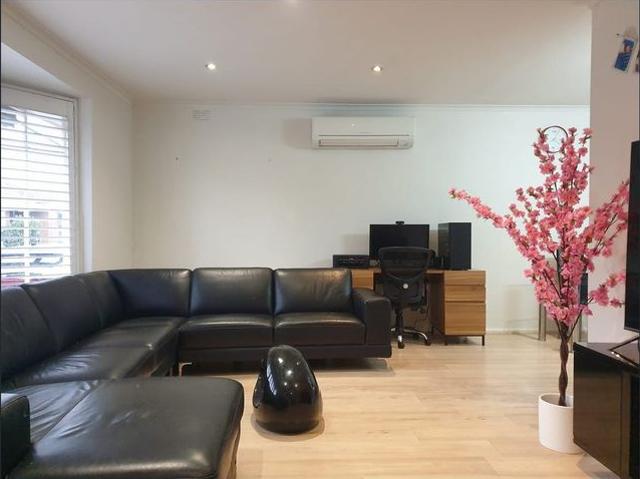 Light Filled, Low Maintenance Living in Prime Location 18/144 Grange Road, Carnegie VIC 3163