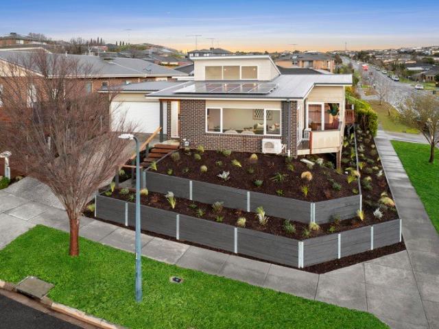 Light Filled Living, Magnificent Sunset Views