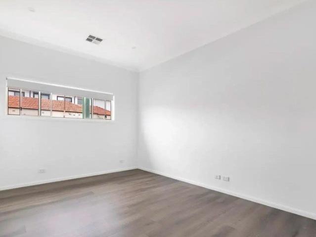Light filled living in a convenient Concord location