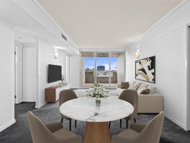 Light Filled Living Just Minutes from the CBD