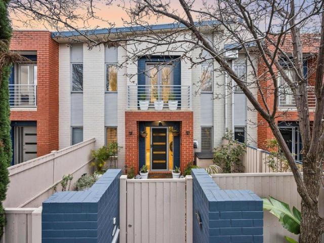 Light Filled Living With A Versatile Studio And Rear Lane Access