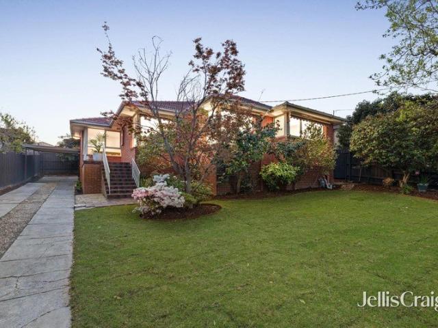 Light Filled Living with Modern Family Appeal