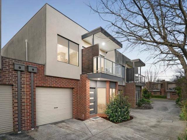 Light Filled Living with Style, Space & Security