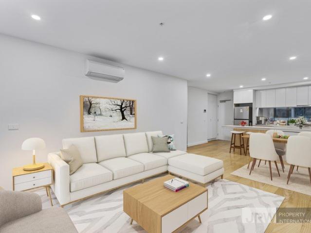 Light Filled Luxury at The Point Steps to Westfield Doncaster