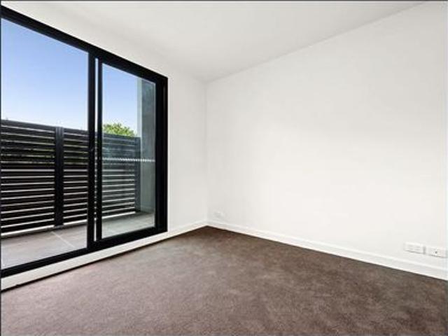 Light filled luxury and a Perfect Location