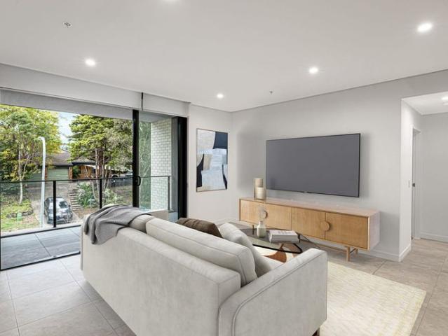 Light Filled Luxury, Effortless Convenience