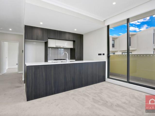 Light Filled & Modern 1 Bedroom Apartment!