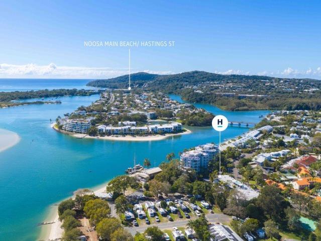 Light Filled Noosaville Living in a Quiet, Central Location