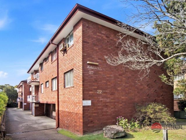 Light Filled North Facing 2 Bedroom Apartment