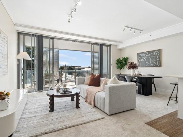 Light Filled North Facing 97 sqm Apartment in the Heart of Kogarah